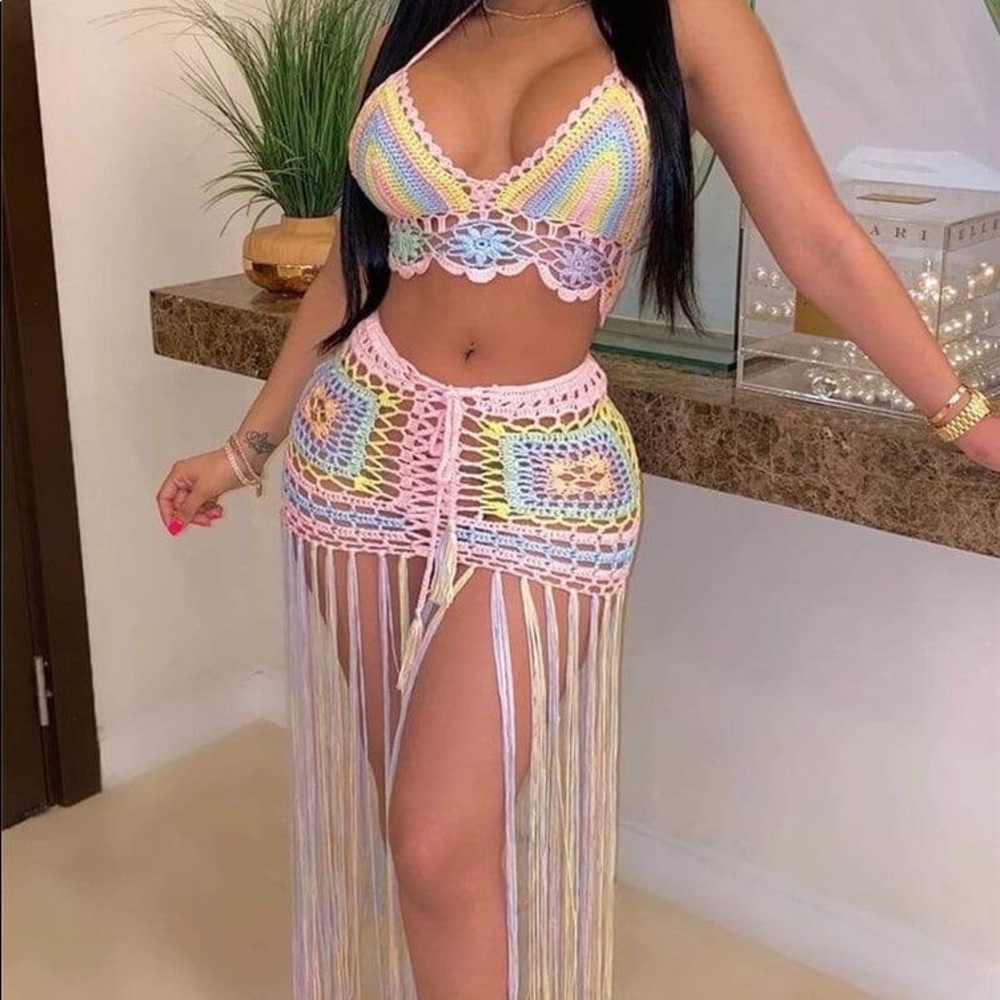 Hand crotchet bikini cover up